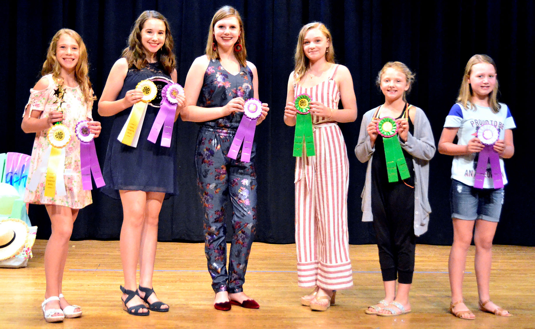 062019_4-HFashionShow012_LS.JPG